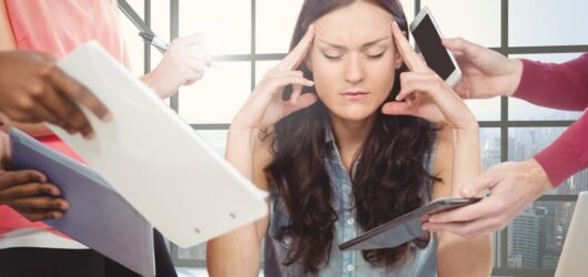 10 Hábitos Diários Comprovados para Reduzir a Ansiedade e Recuperar Seu Equilíbrio